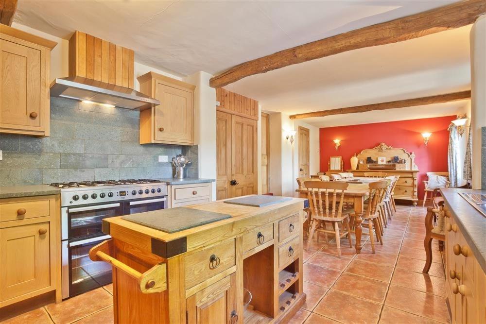Bridge House With Private Hot Tub, Coniston Villa Luaran gambar